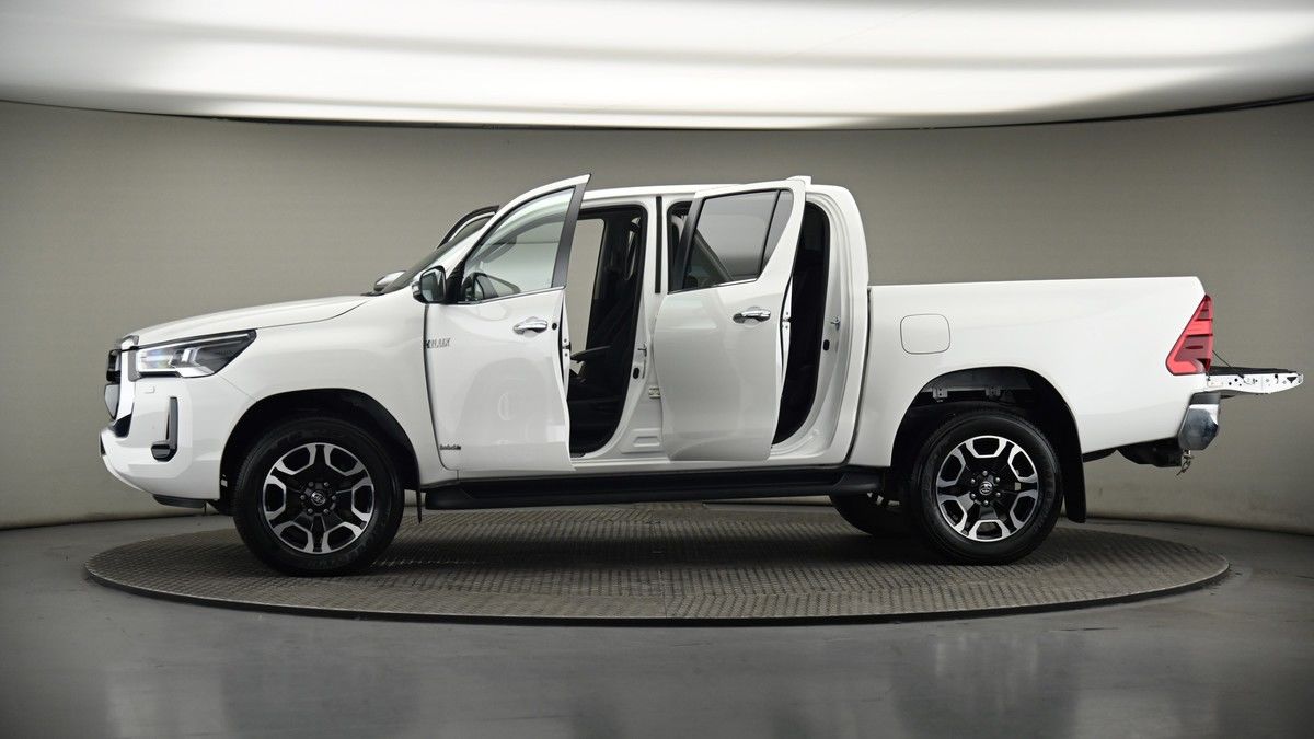 More views of Toyota Hilux