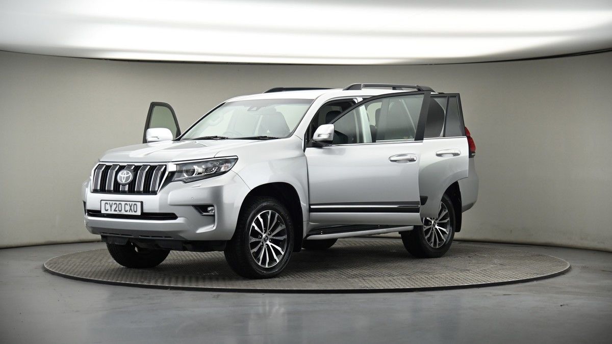 More views of Toyota Land Cruiser