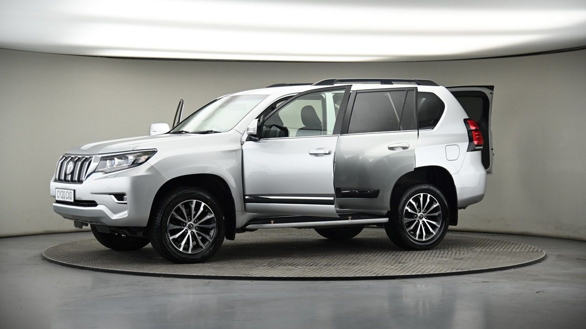 More views of Toyota Land Cruiser