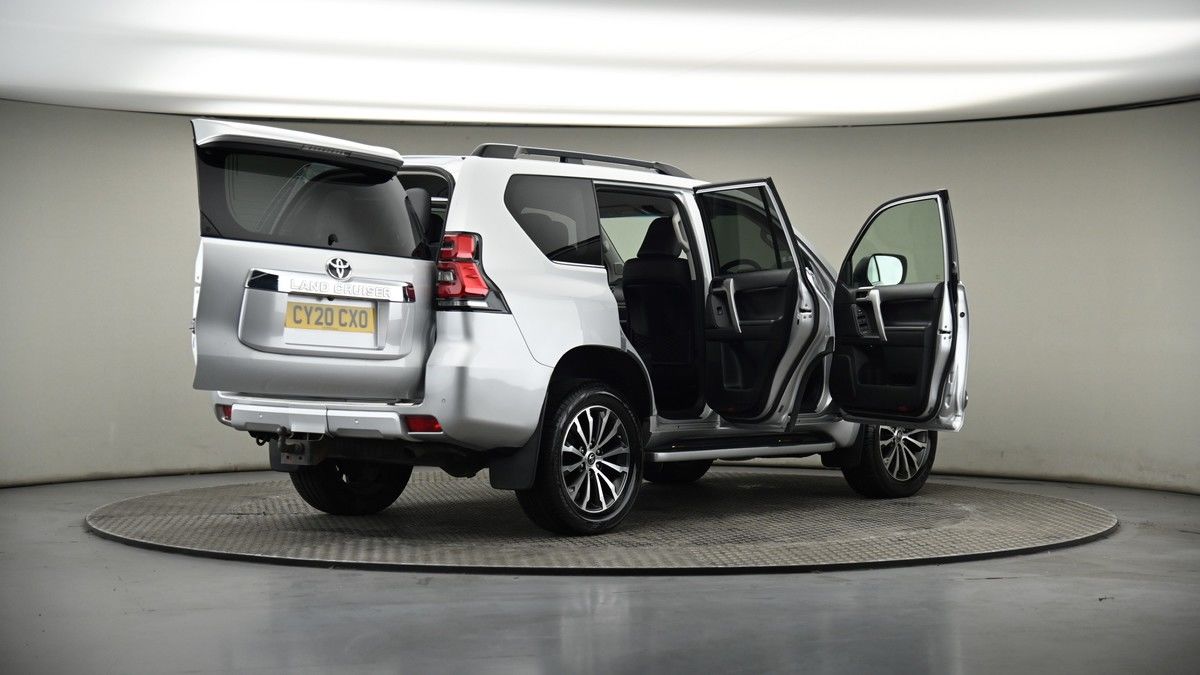 More views of Toyota Land Cruiser