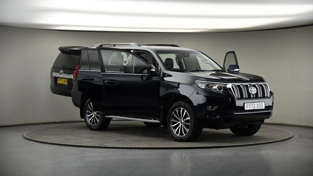 More views of Toyota Land Cruiser
