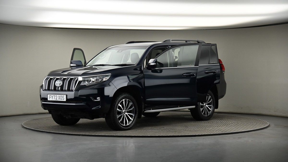 More views of Toyota Land Cruiser
