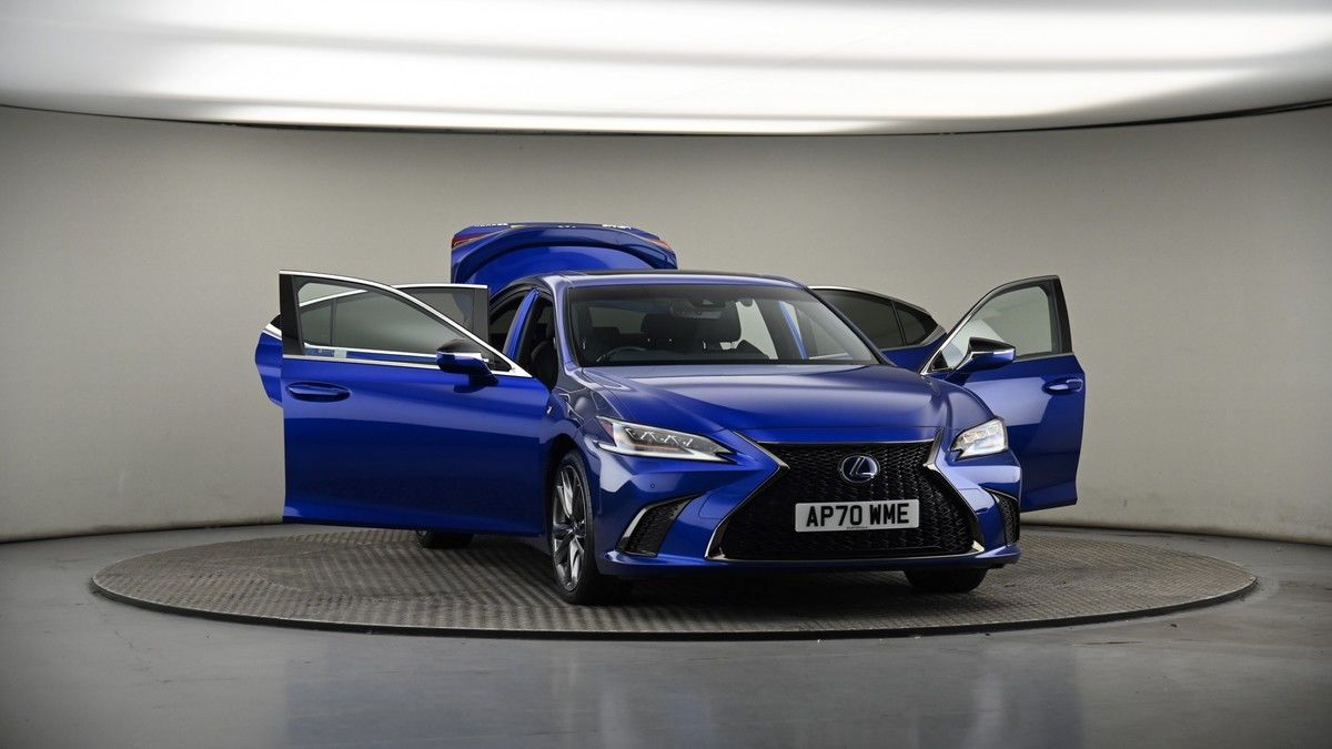 More views of Lexus ES