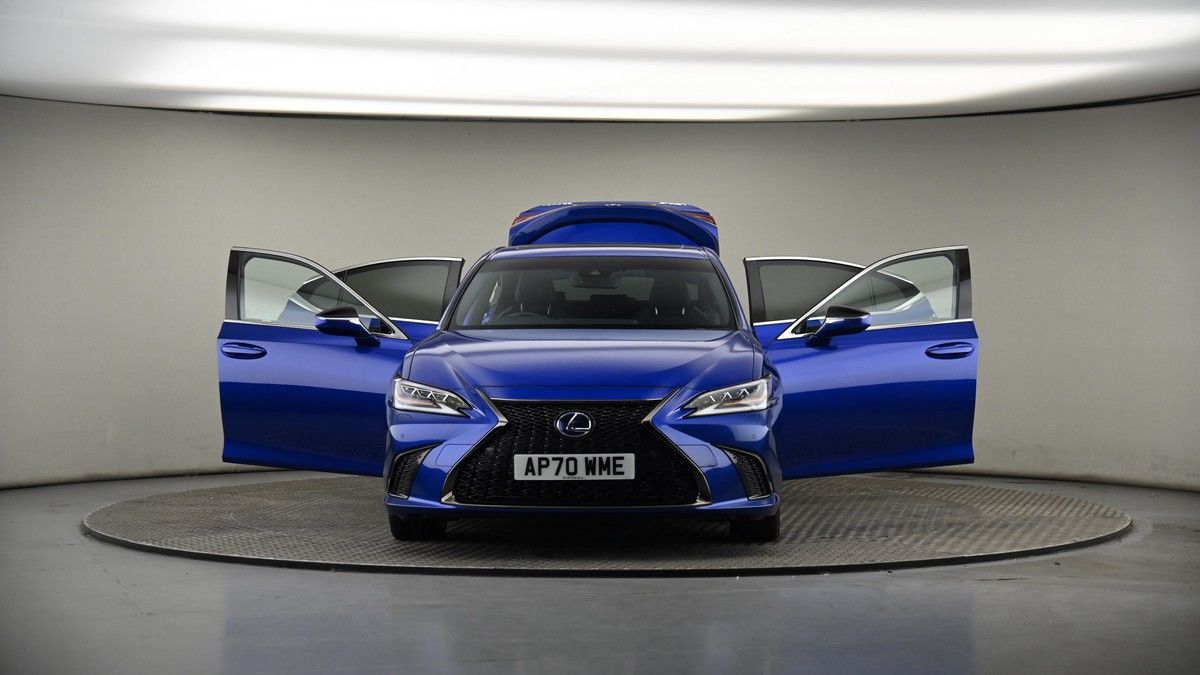 More views of Lexus ES