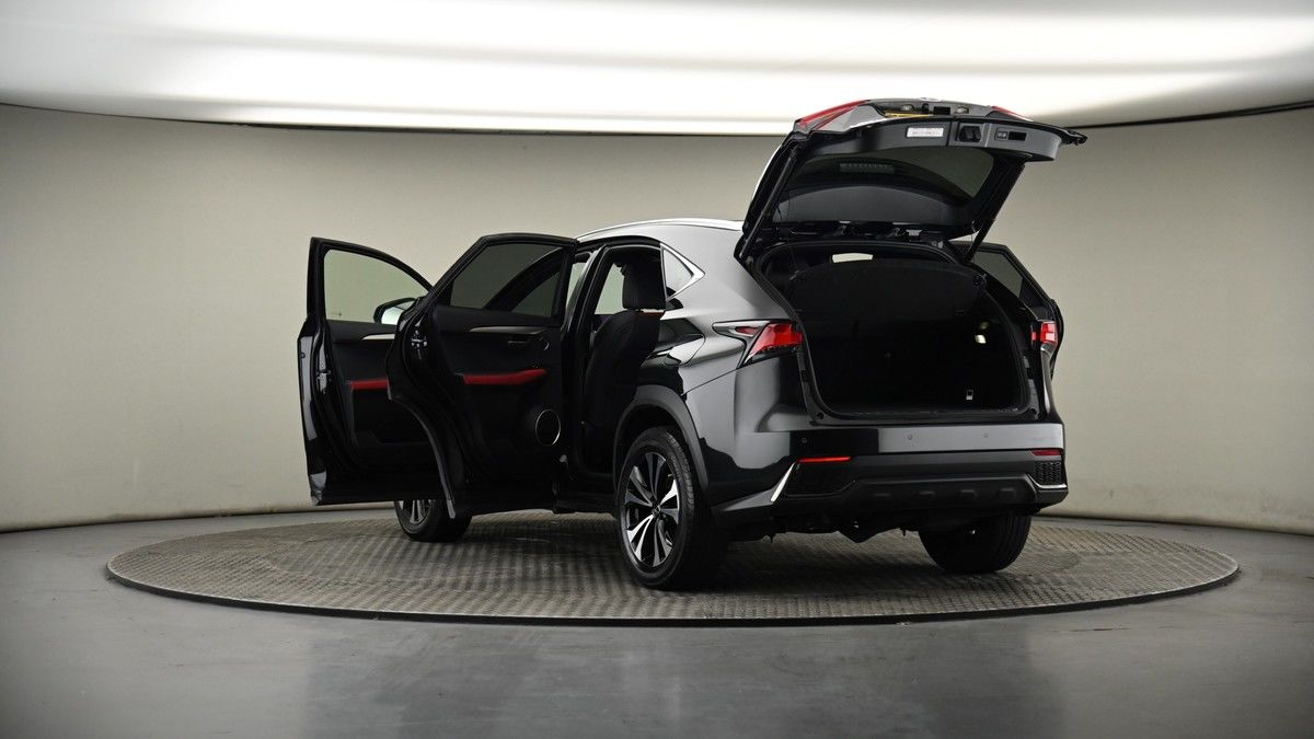 Lexus NX Image 7