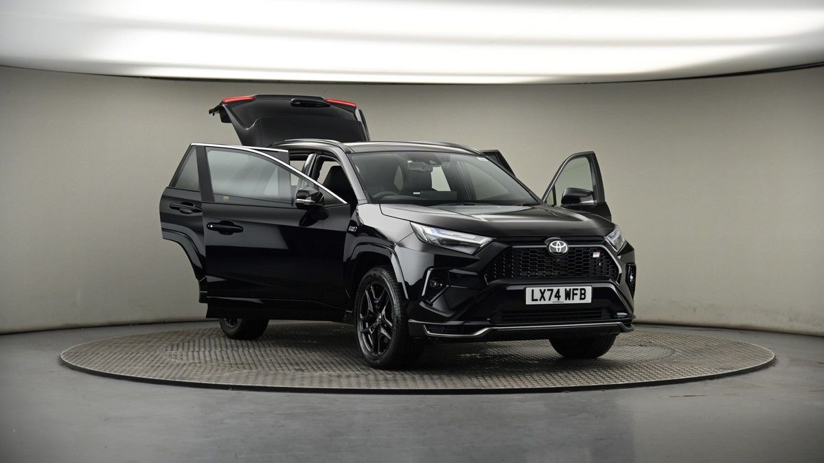 More views of Toyota RAV4