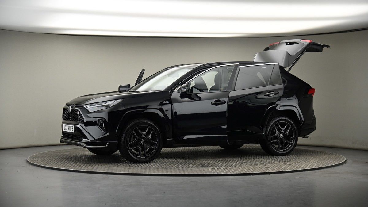 More views of Toyota RAV4