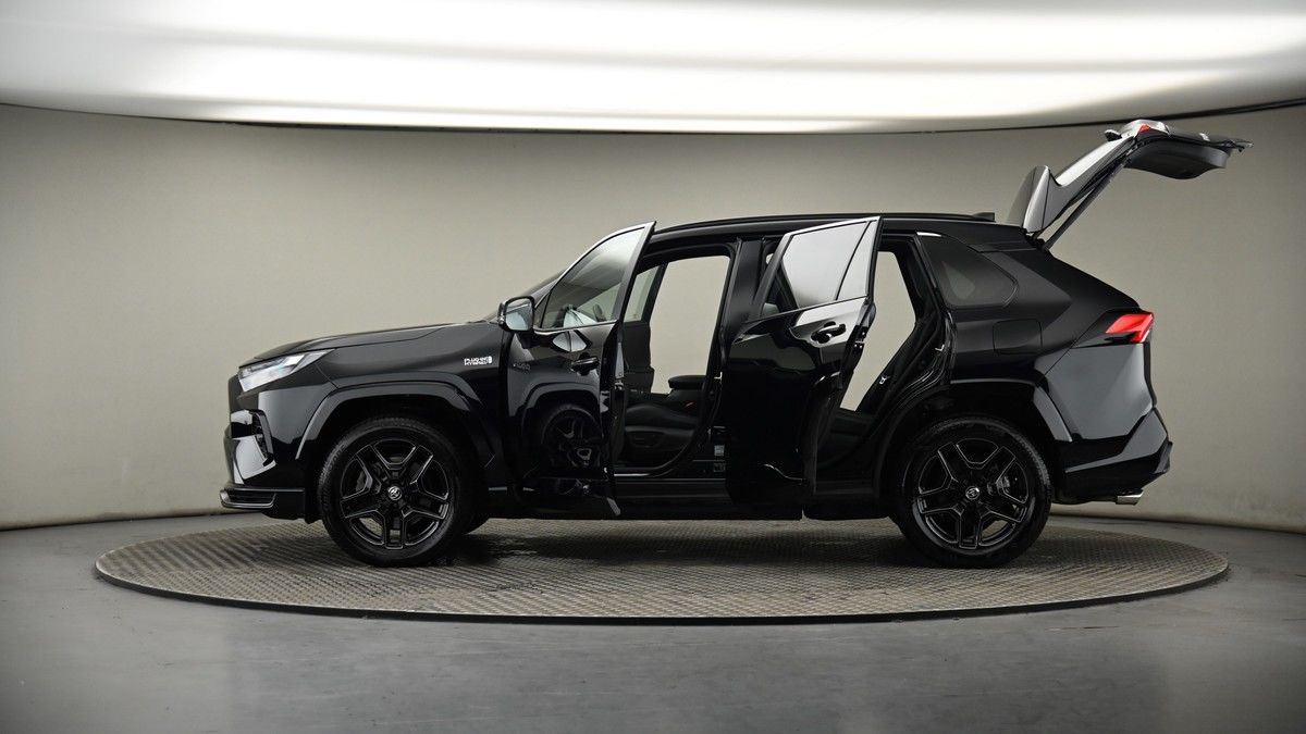 More views of Toyota RAV4