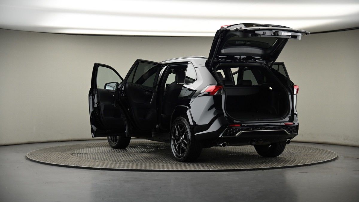 Toyota RAV4 Image 8