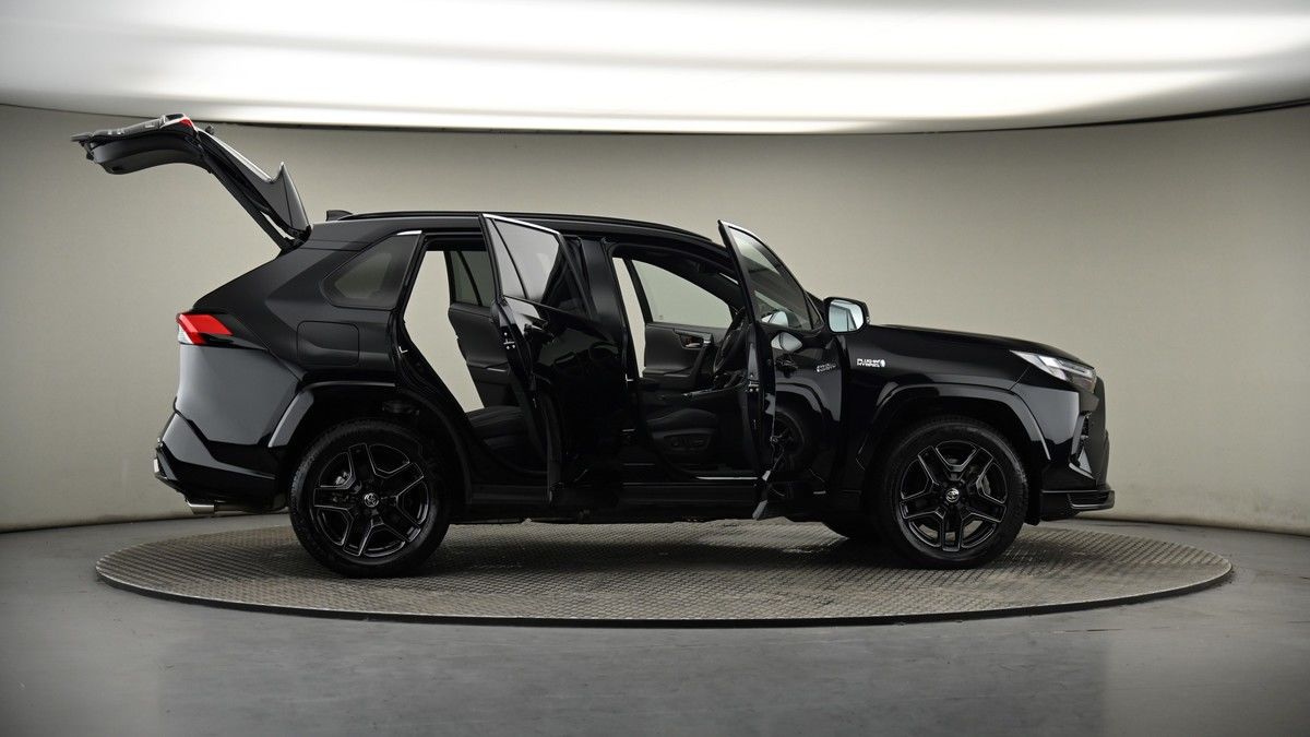 More views of Toyota RAV4