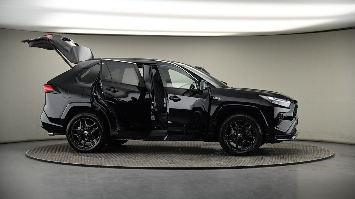 More views of Toyota RAV4
