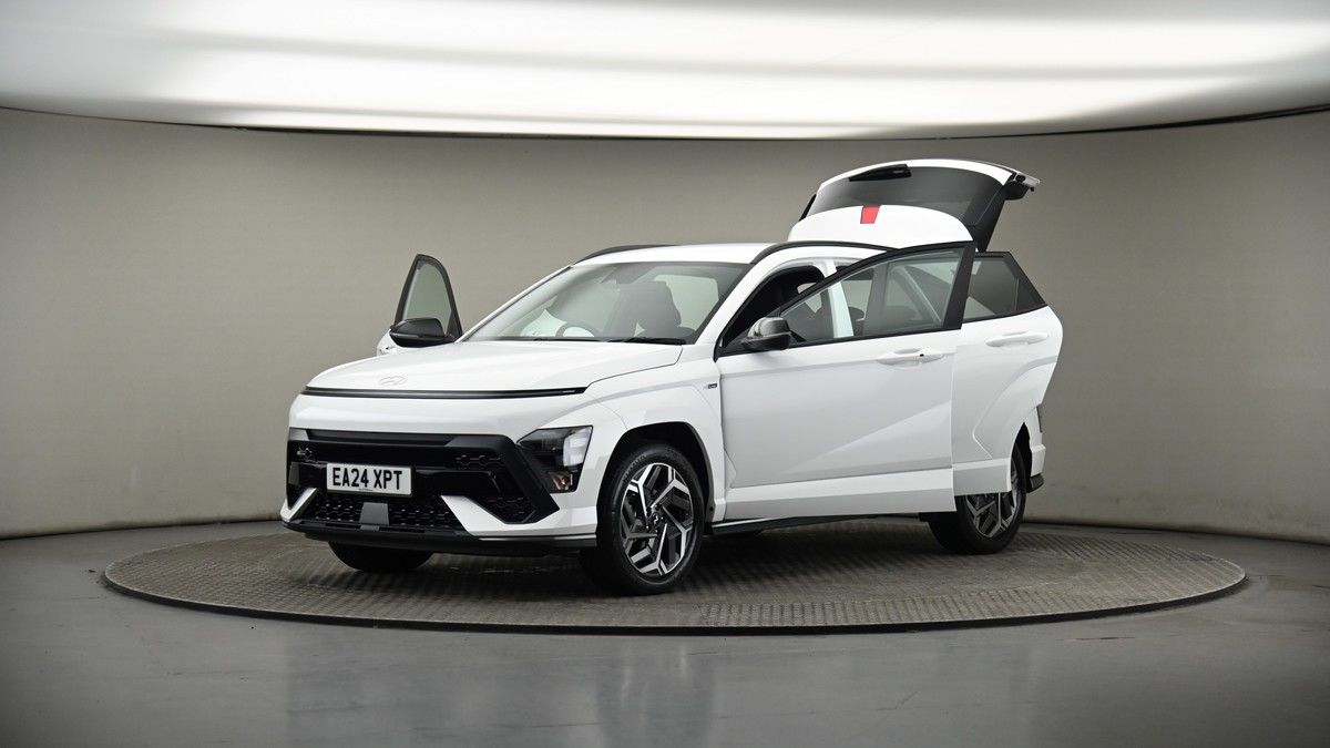 More views of Hyundai KONA