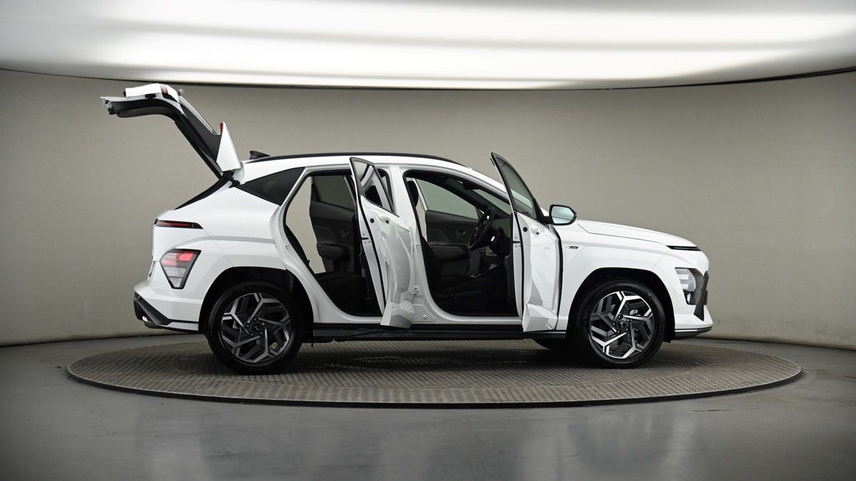 More views of Hyundai KONA