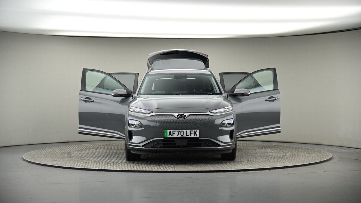 More views of Hyundai KONA