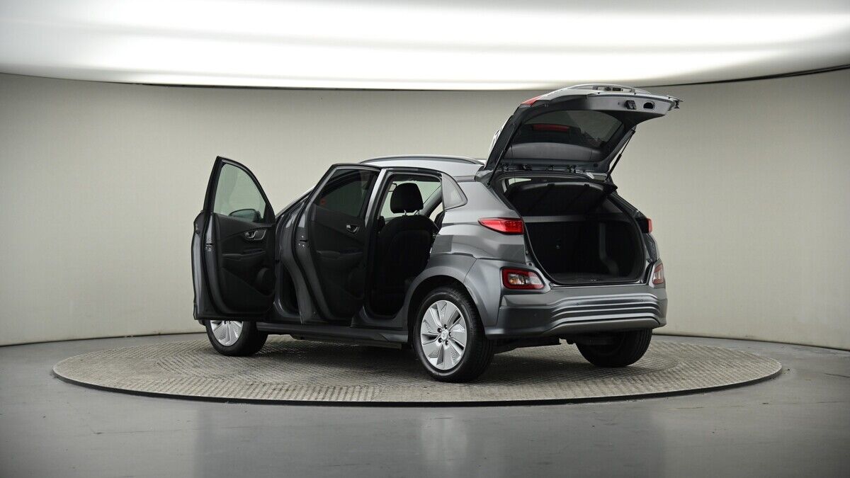 More views of Hyundai KONA