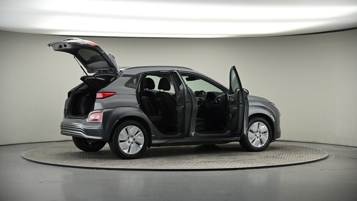 More views of Hyundai KONA