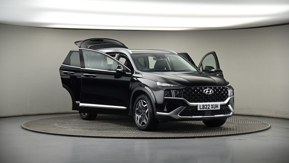 More views of Hyundai Santa Fe