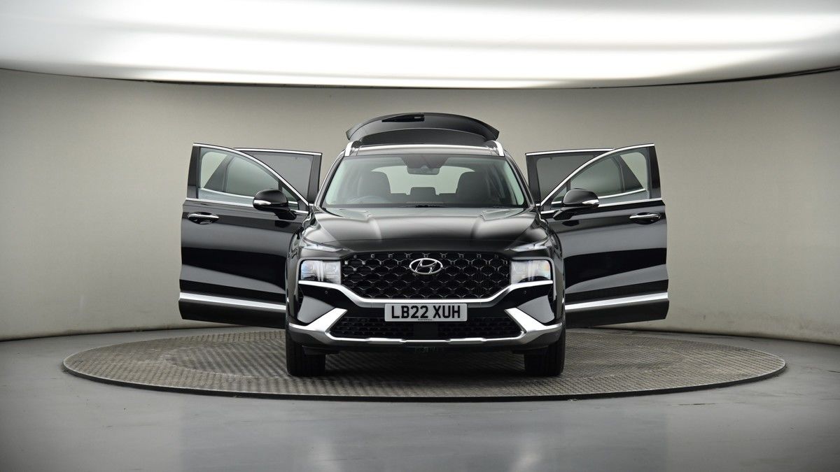 More views of Hyundai Santa Fe