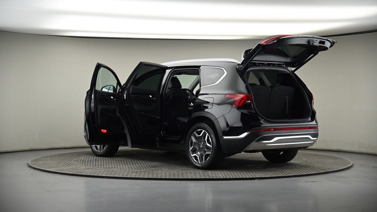 More views of Hyundai Santa Fe