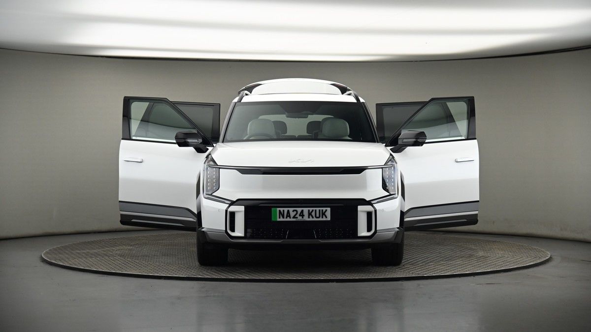 More views of Kia EV9
