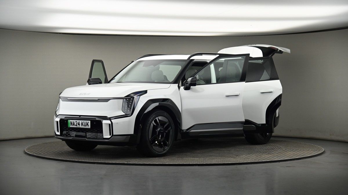 More views of Kia EV9