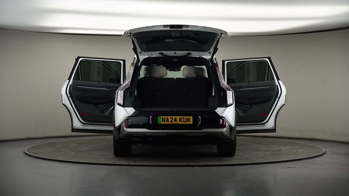 More views of Kia EV9