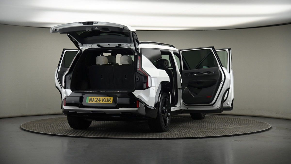 More views of Kia EV9