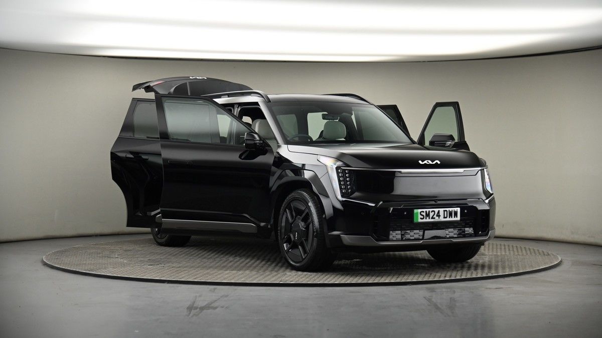 More views of Kia EV9