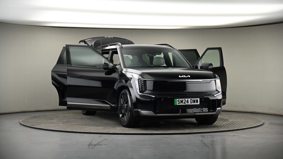 More views of Kia EV9