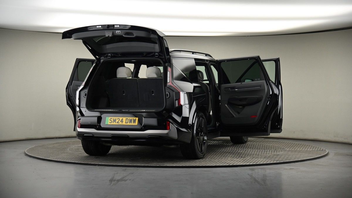 More views of Kia EV9