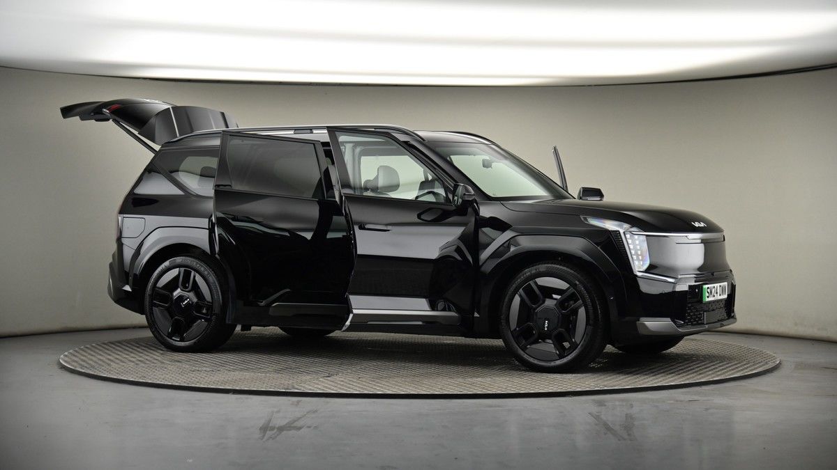 More views of Kia EV9