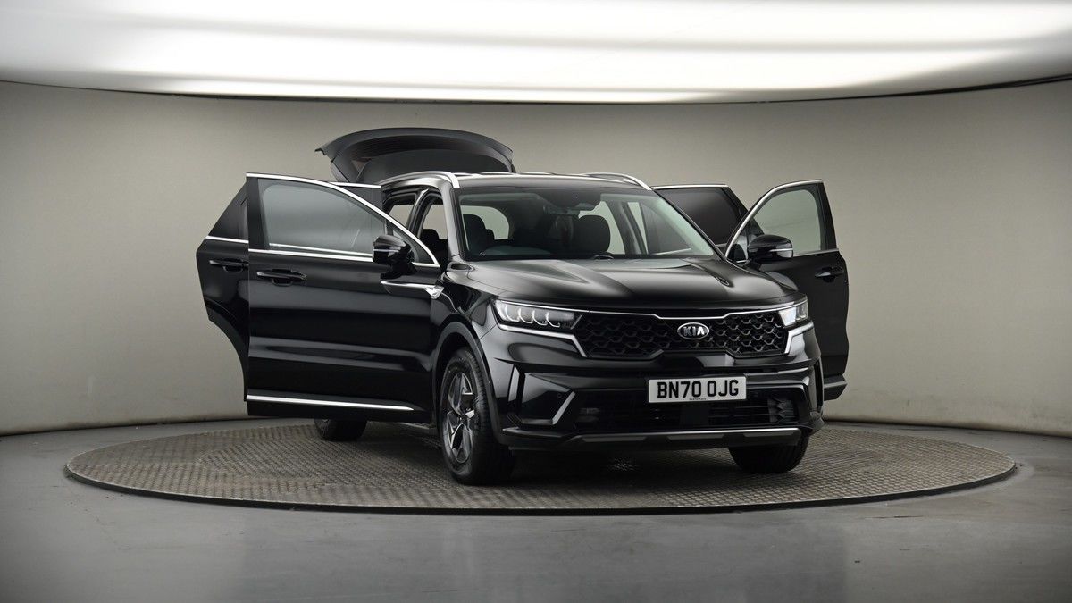 More views of Kia Sorento