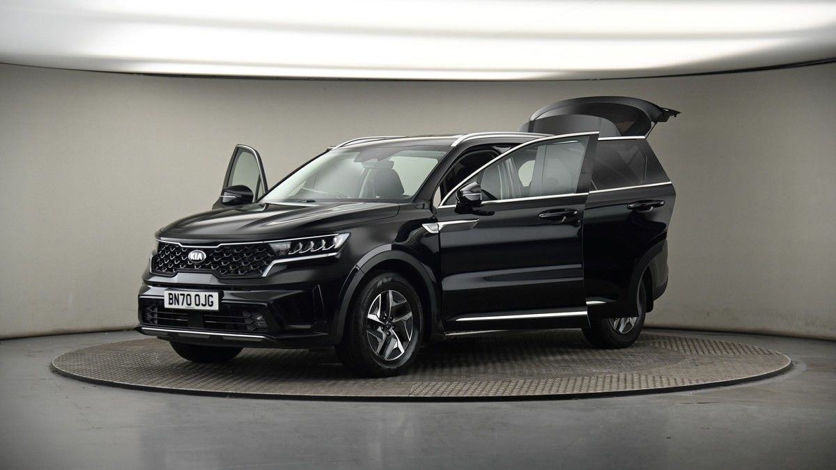 More views of Kia Sorento