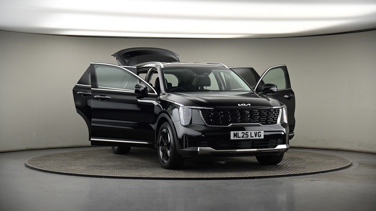 More views of Kia Sorento
