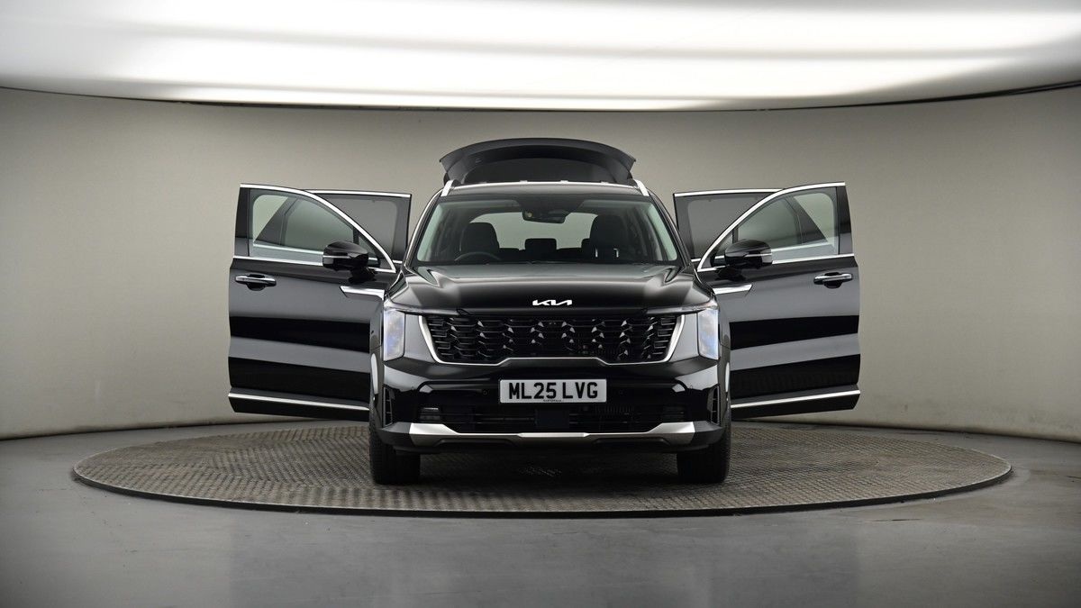 More views of Kia Sorento