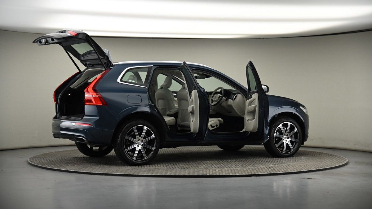 More views of Volvo XC60