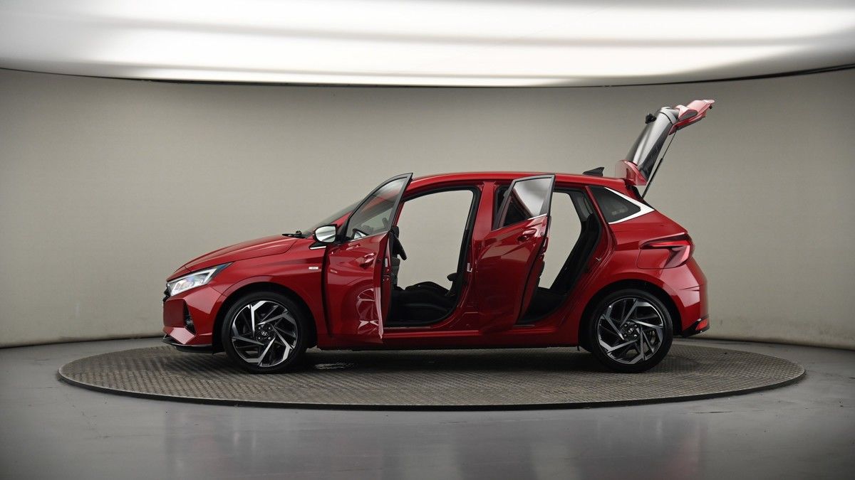 More views of Hyundai i20