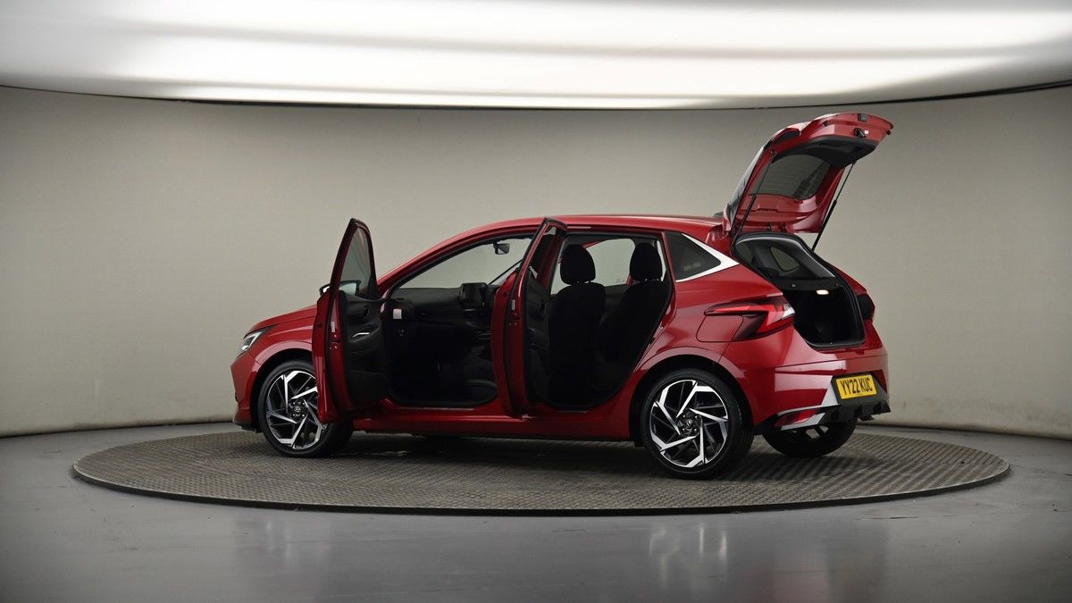 More views of Hyundai i20