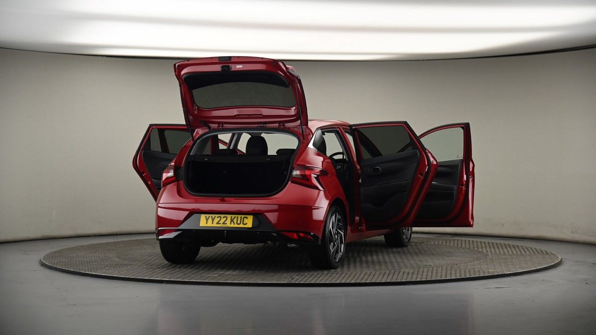 More views of Hyundai i20