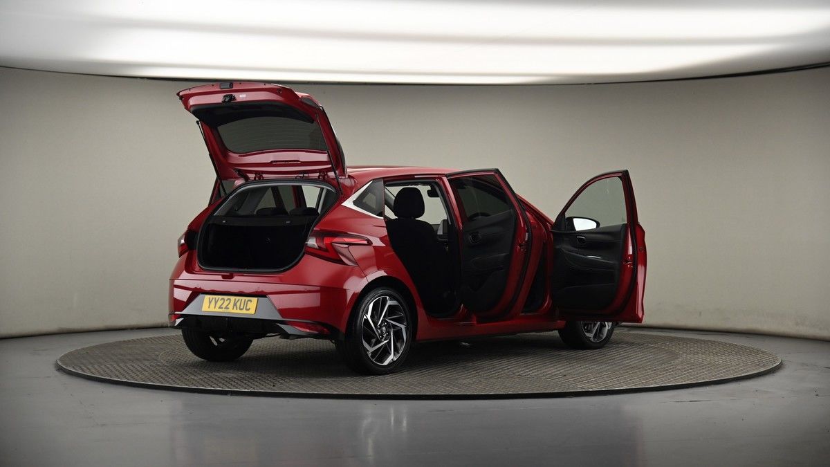 More views of Hyundai i20