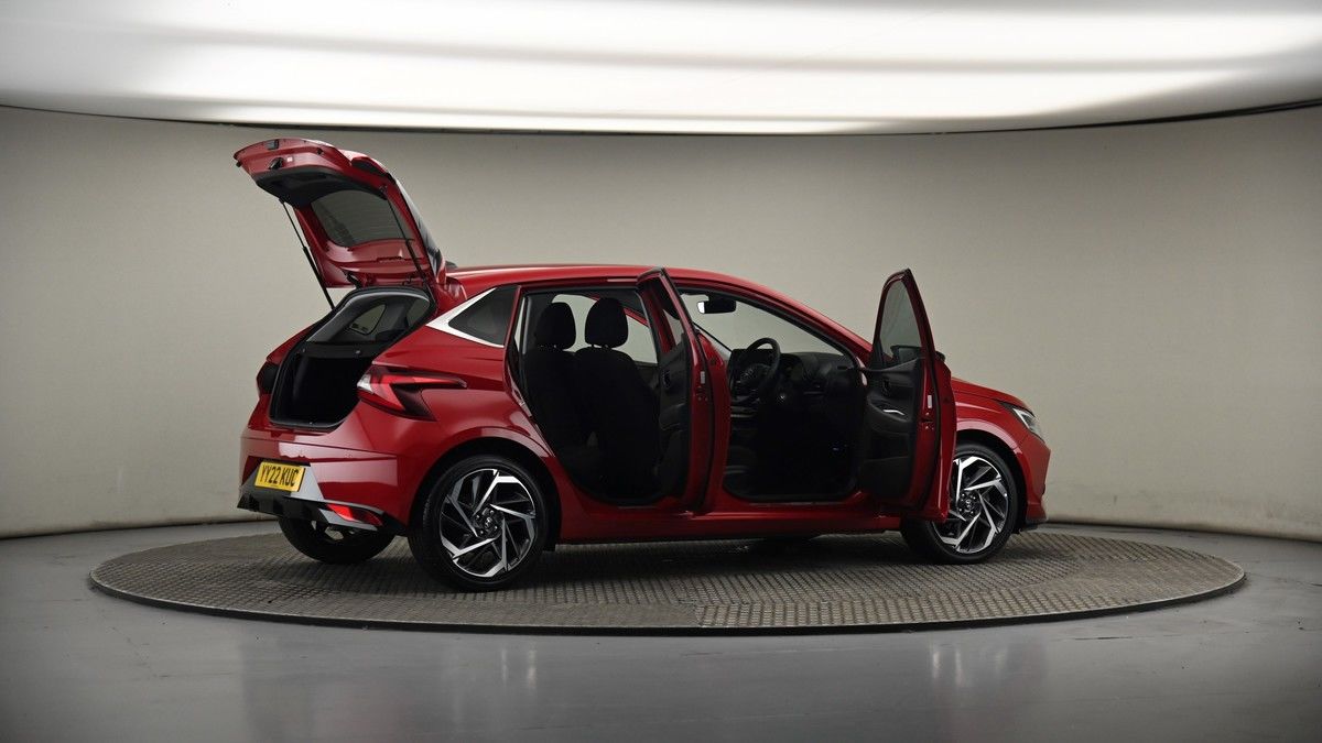 More views of Hyundai i20