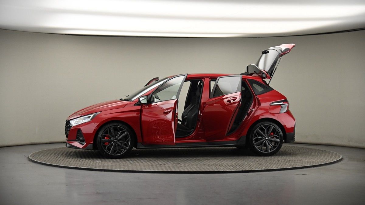 More views of Hyundai i20