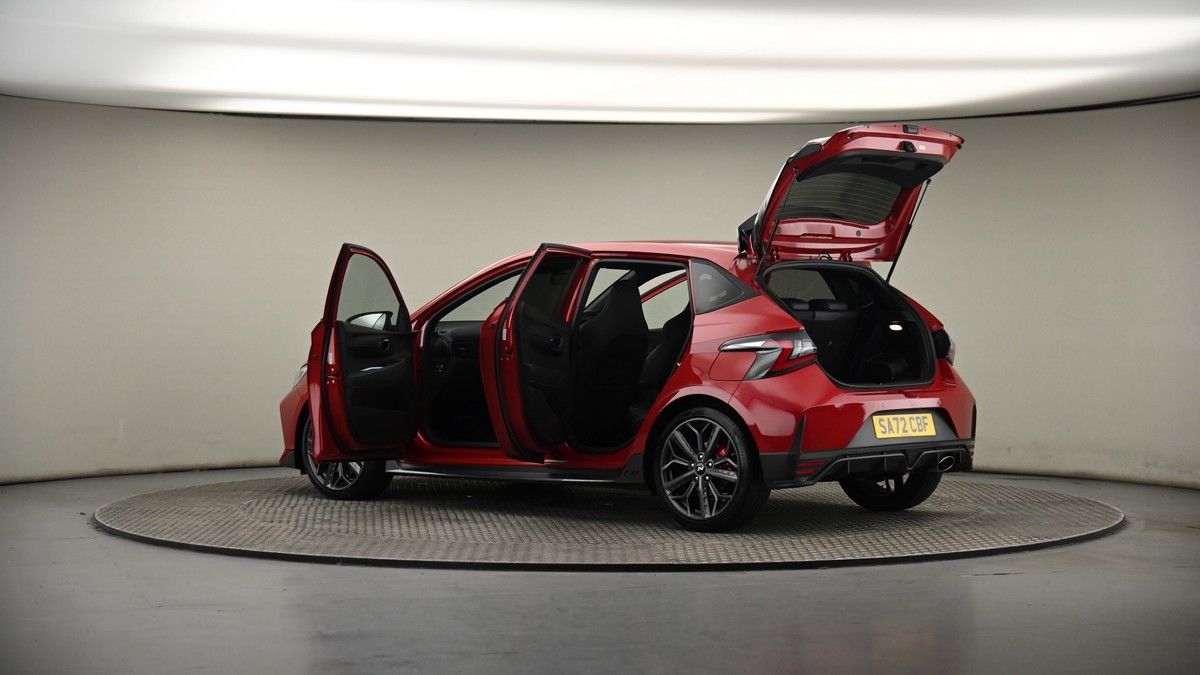 More views of Hyundai i20