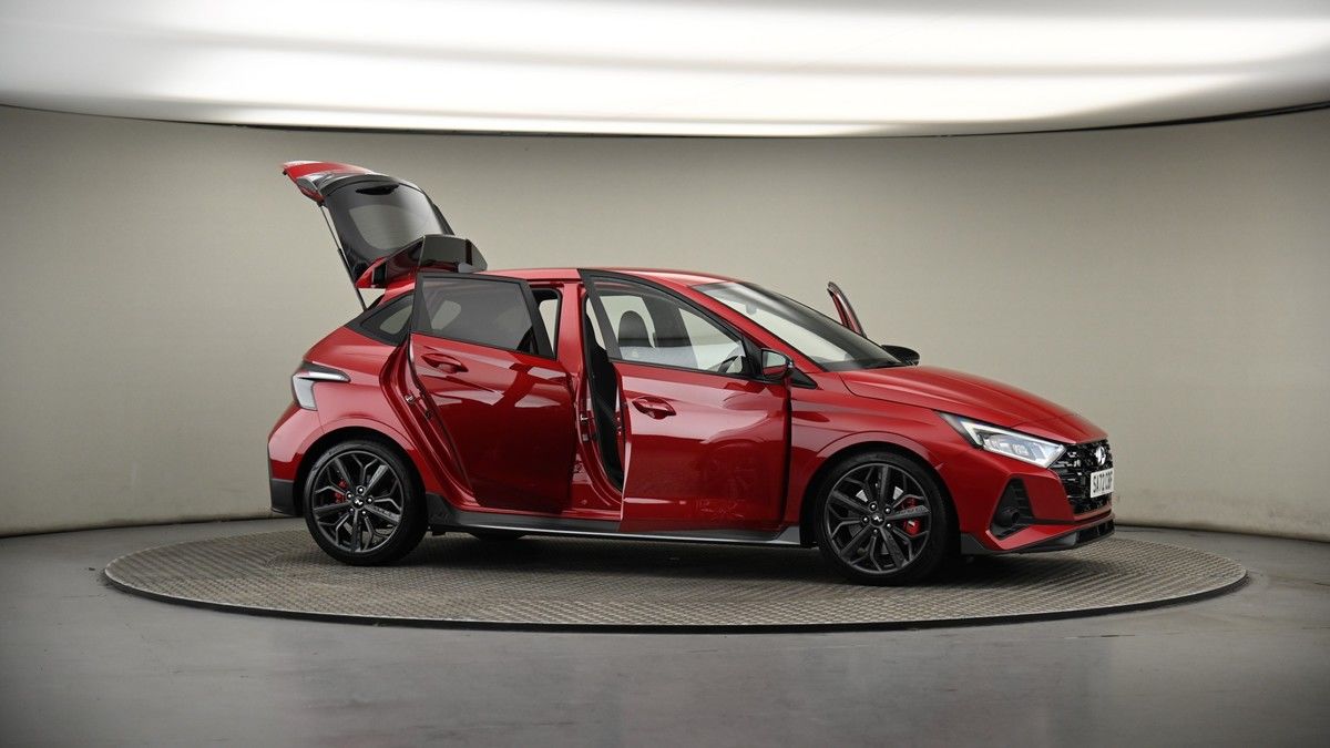 More views of Hyundai i20