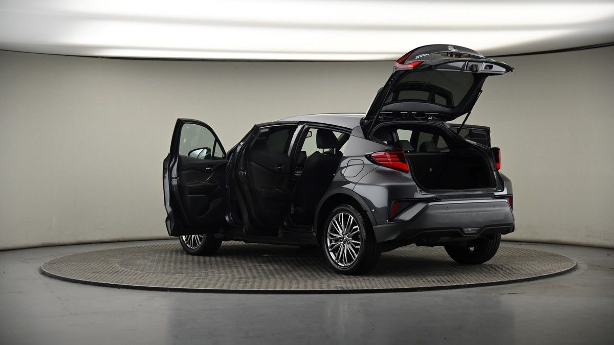 More views of Toyota C-HR