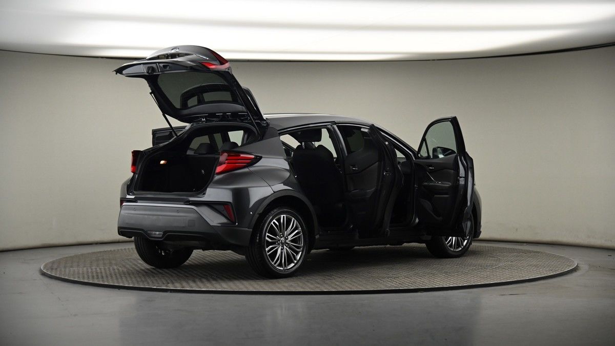 More views of Toyota C-HR