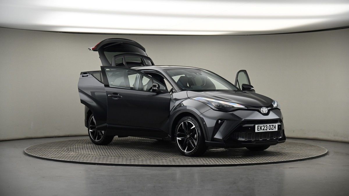 More views of Toyota C-HR