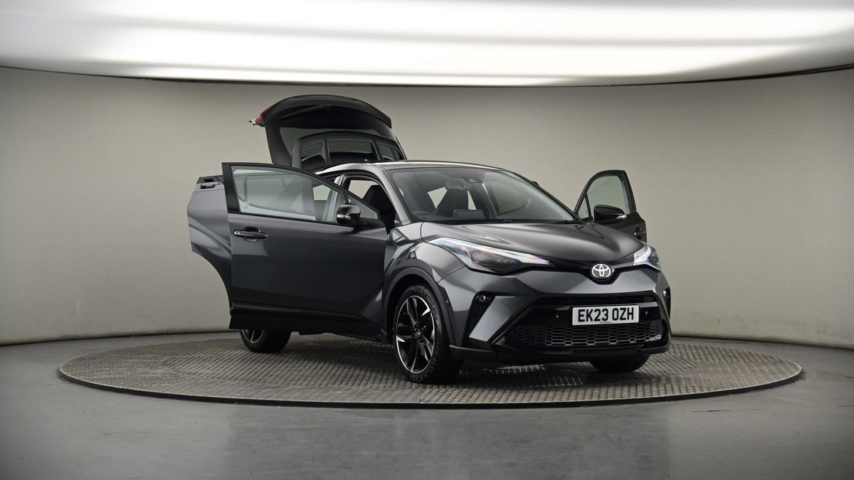 More views of Toyota C-HR