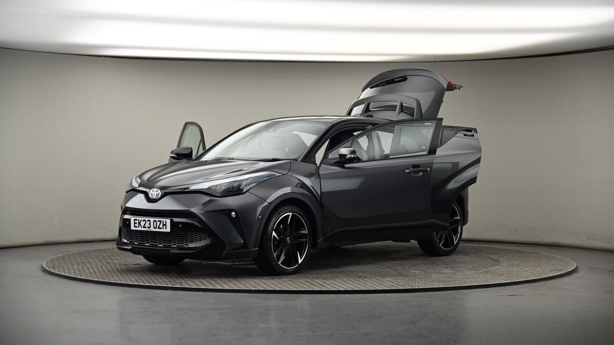 More views of Toyota C-HR