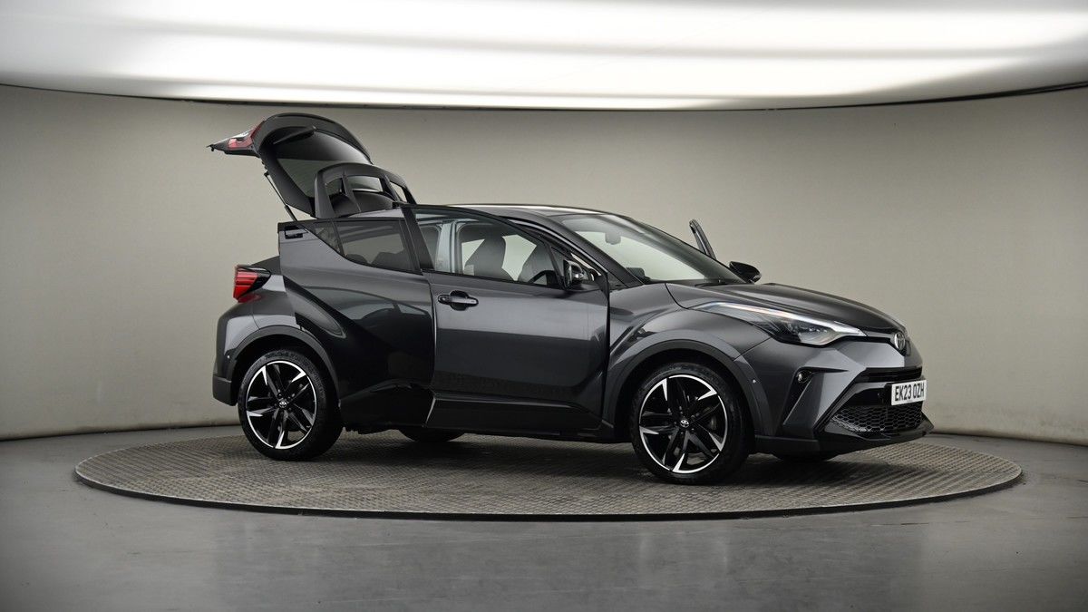 More views of Toyota C-HR